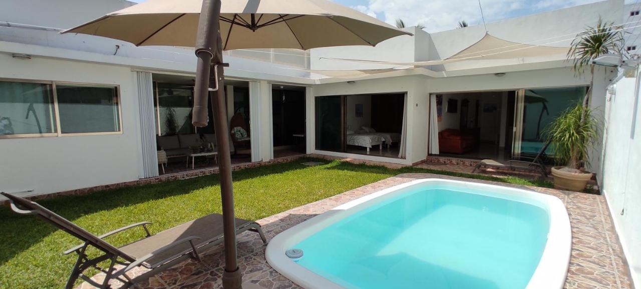 Casa Abril Cozzy Suites แคนคูน ภายนอก รูปภาพ