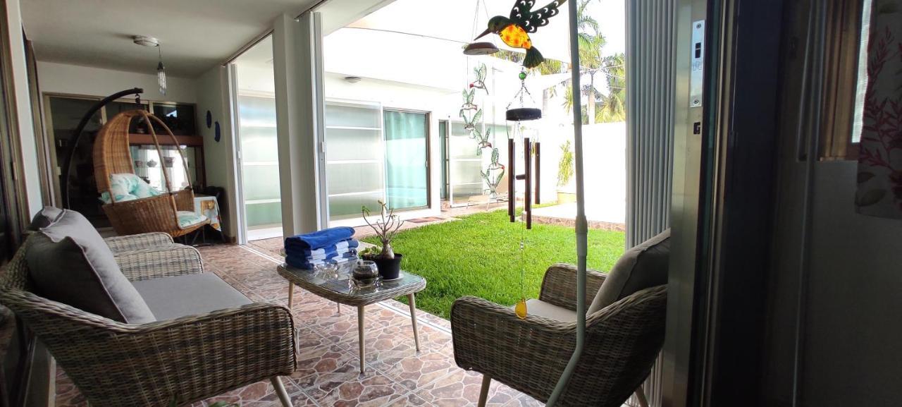 Casa Abril Cozzy Suites แคนคูน ภายนอก รูปภาพ